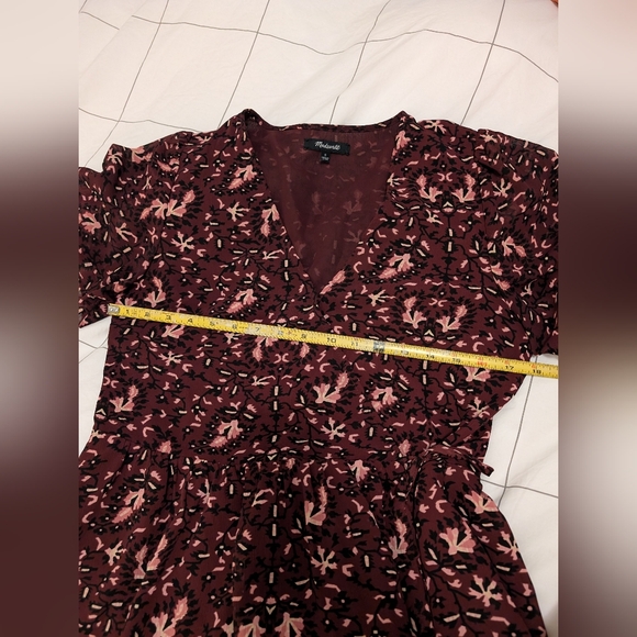 Madewell Plum Floral Wrap Blouse size S - Picture 3 of 3